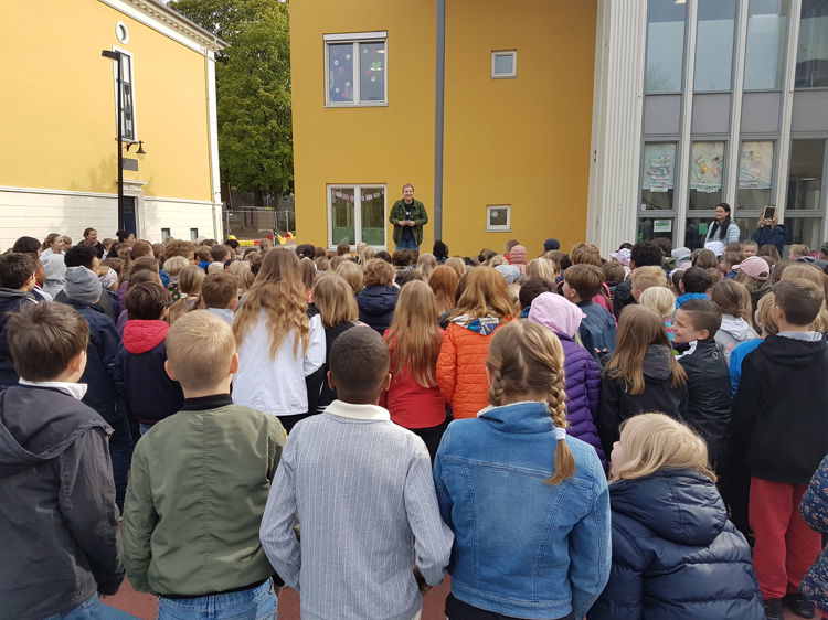 Urra leser så det freser