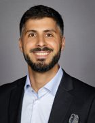 en person med skjegg en person med skjegg